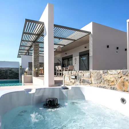 Kiki Luxury * Afándu