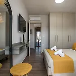 Kiki Luxury