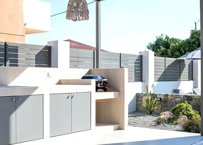 Kiki Luxury Villa