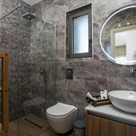 Kiki Luxury Vilă Afantou