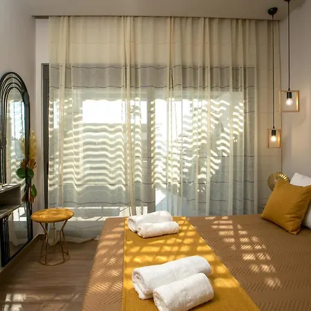 Kiki Luxury *