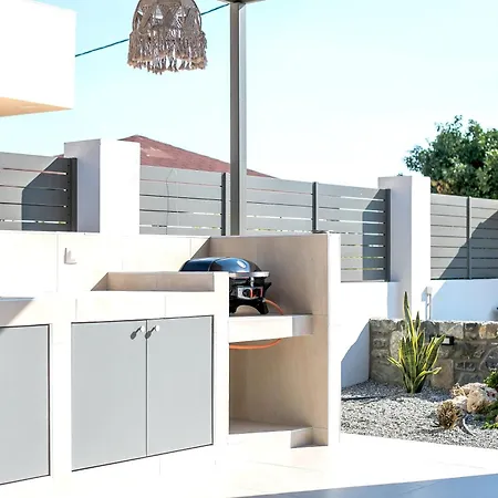 Kiki Luxury Villa