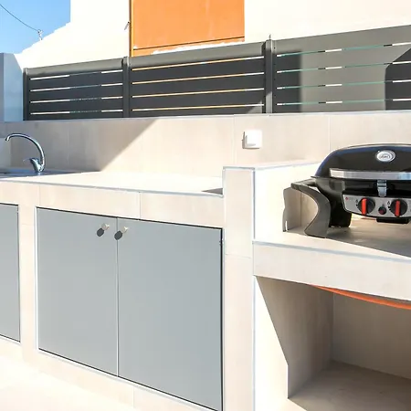 Kiki Luxury Vilă Afantou