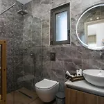 Kiki Luxury 빌라 아판토우
